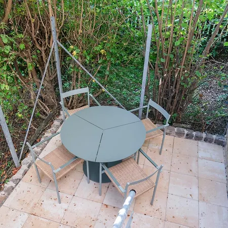 Apartmán Boutique Nahe Hambacher Schloss, 2 Sz, 2 Baeder Und Terrasse! Neustadt an der Weinstraße