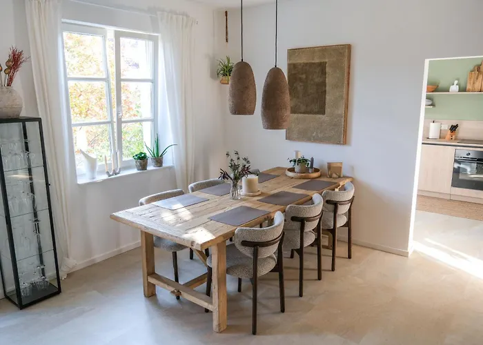 Zenkoje - Ankommen, Entspannen Mit Garten, Terrasse, 2 Schlafzimmern Und 2 Baedern! דירה *